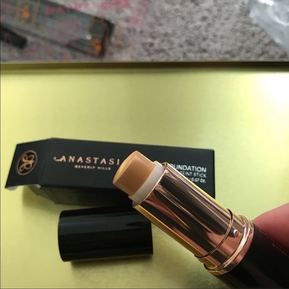 Sephora Other - Anastasia foundation stick